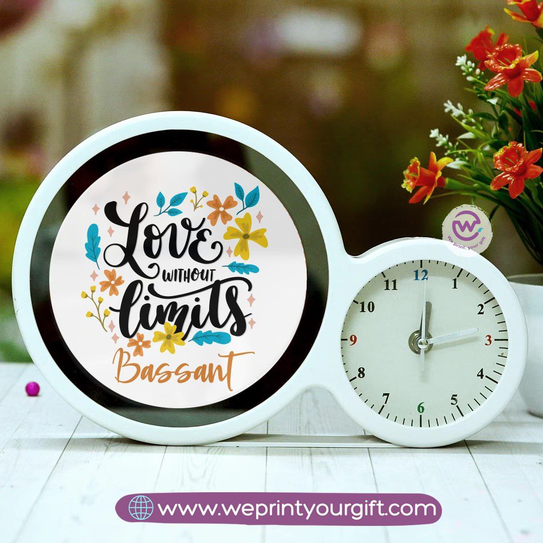 Round Magic Mirror with Clock – Personalized Motivational Design