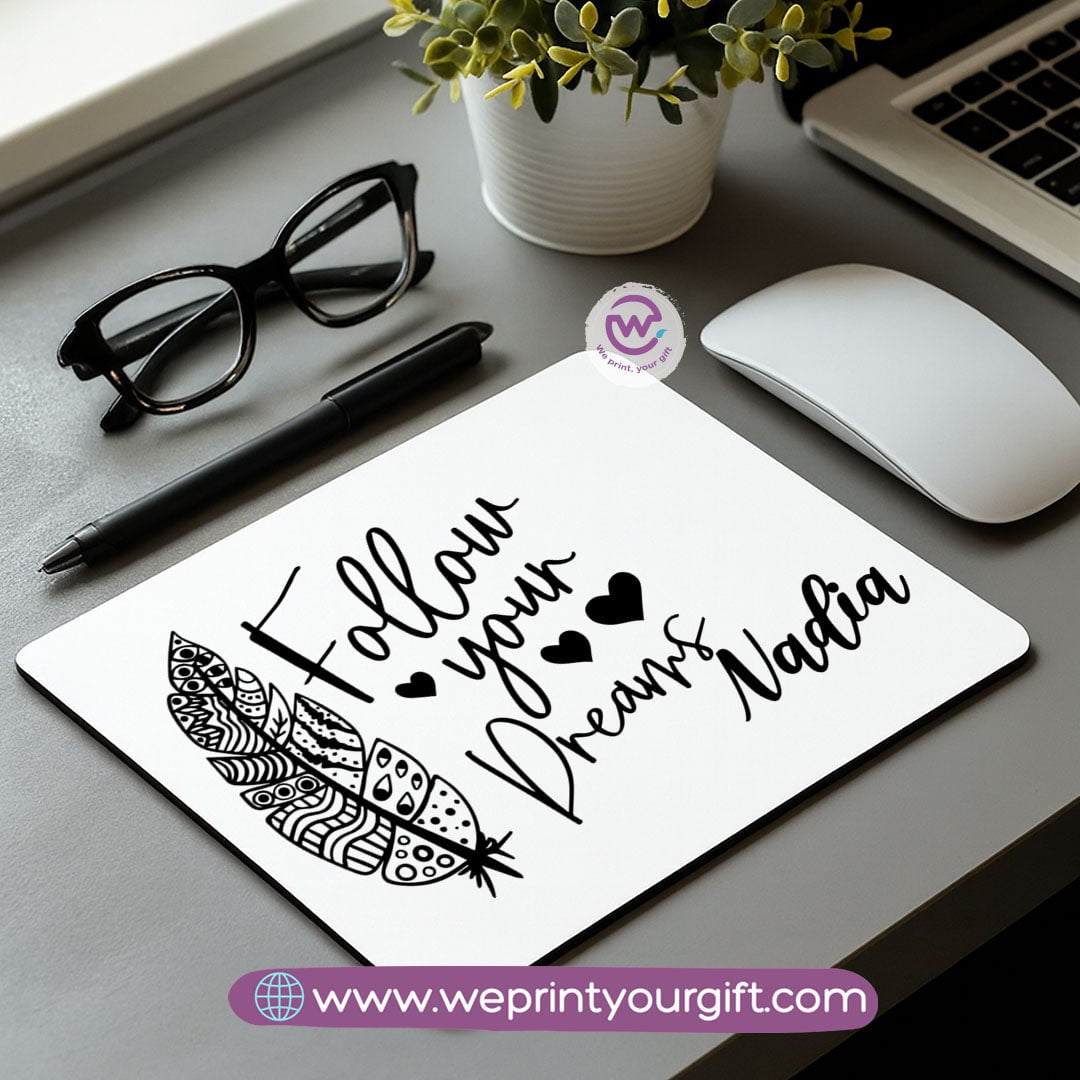 One Line Art Mouse Pad – Minimalist Artistic Desk Style