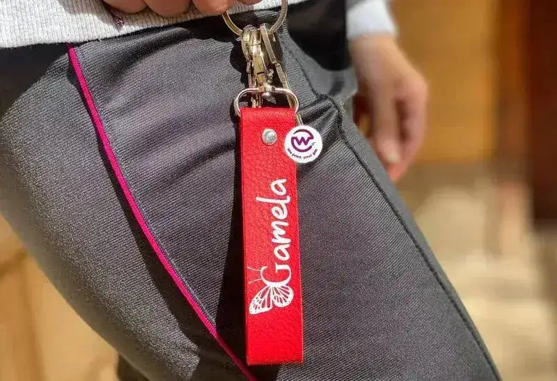 Leather Keychain - Names-B - WE PRINT