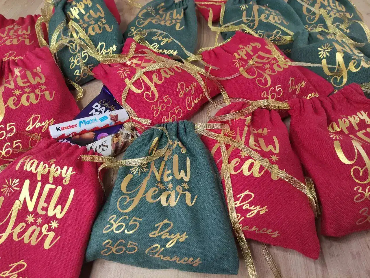 Gift Bag - size 20 cm * 24 cm - Buy 2 get 1 free - WE PRINT