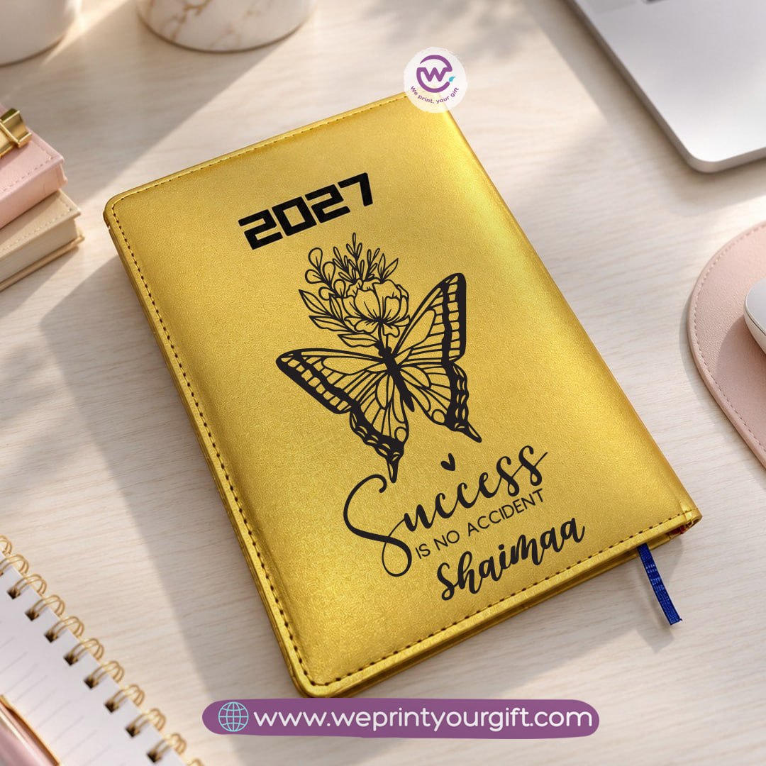 مخطط يومي 2027 باقتباسات مشجعة وفن الخط الواحد – أجندة مخصصة بتصاميم فنية بسيطة