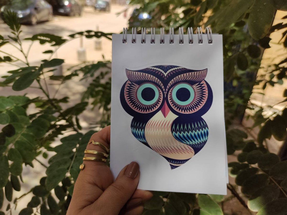 ملصق - كتاب - بومة