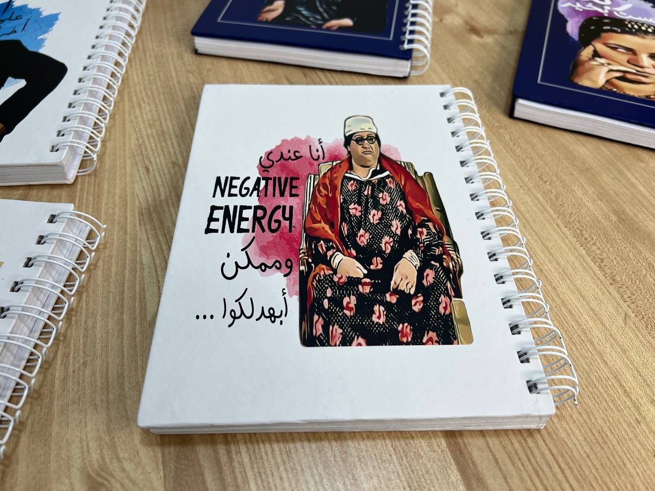 دفتر ملاحظات ذو غلاف مقوى - اشترِ 2 واحصل على 1 مجانًا