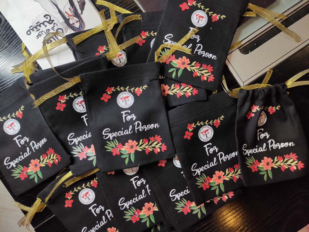 Gift Bag - size 10 cm * 12 cm - Buy 2 get 1 free