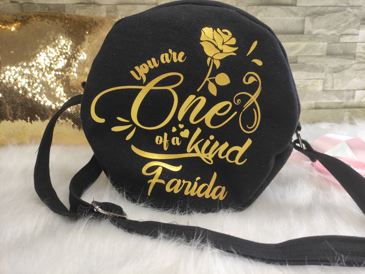 حقيبة دائرية - اشتري 2 واحصل على 1 مجانًا