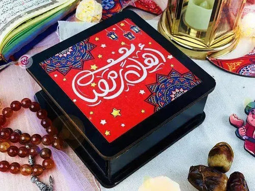 صندوق رمضان مع بطاقات