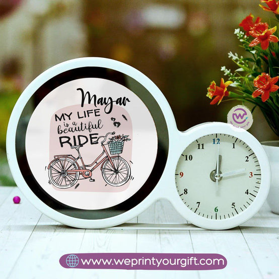 Round Magic Mirror with Clock – Personalized Motivational Design