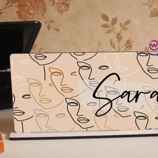 Desk Wooden Sign -Names-F - WE PRINT