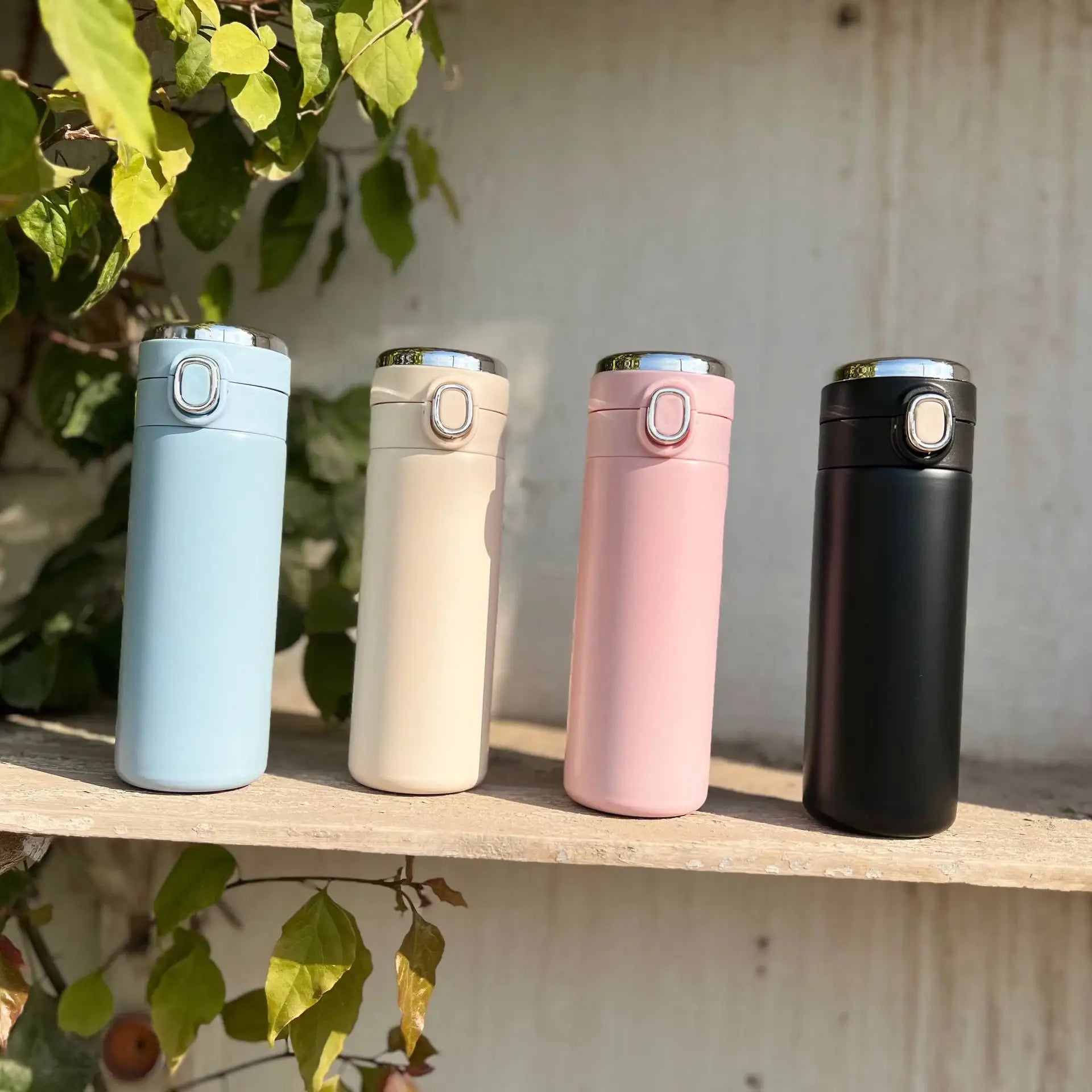 Smart Thermal Bottle with Temperature Display – 420 ml -Customization Option