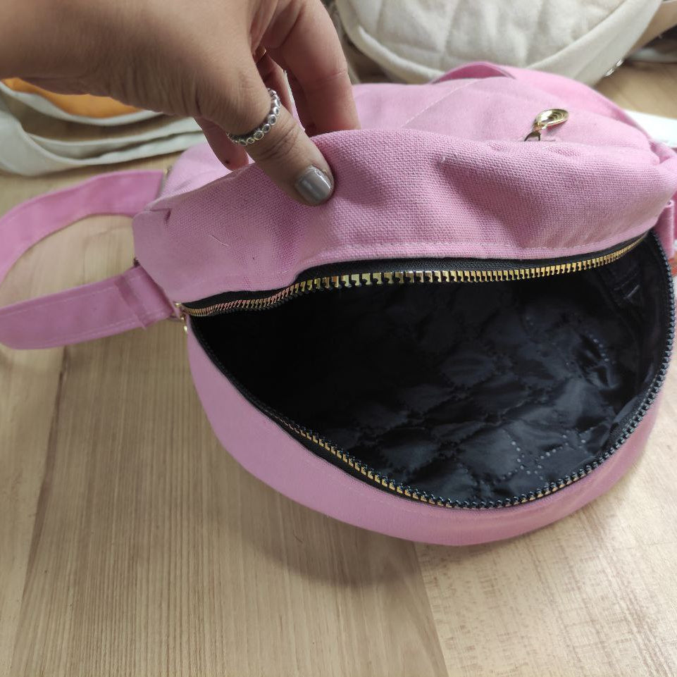 حقيبة دائرية - اشتري 2 واحصل على 1 مجانًا