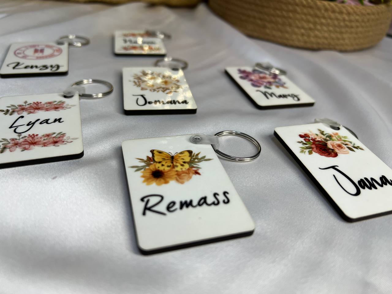 Wooden Keychain-Customization Options