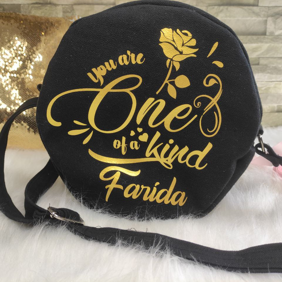 حقيبة دائرية - اشتري 2 واحصل على 1 مجانًا