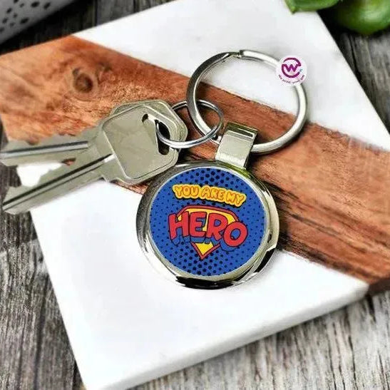 Round Metal Keychain - Lovers - WE PRINT
